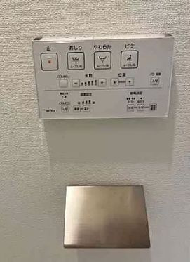 【設備】 | Silver Wood KASUGA | 落ち着いた玄関です