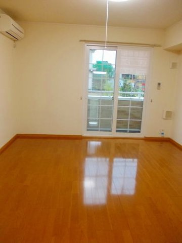 フィオーレ　カーザの居間・リビング