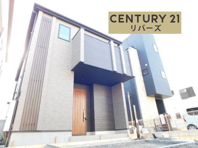 名古屋市東区大幸４丁目の新築一戸建の外観|☆限定１棟☆　　いつでも見学出来ます♪（お問合せ当日、平日、水曜、夜間でもＯＫ）　地下鉄名城線「砂田橋」駅徒歩５分！　駐車並列２台ＯＫ！　広々ＬＤＫ１８．７帖♪　収納豊富♪