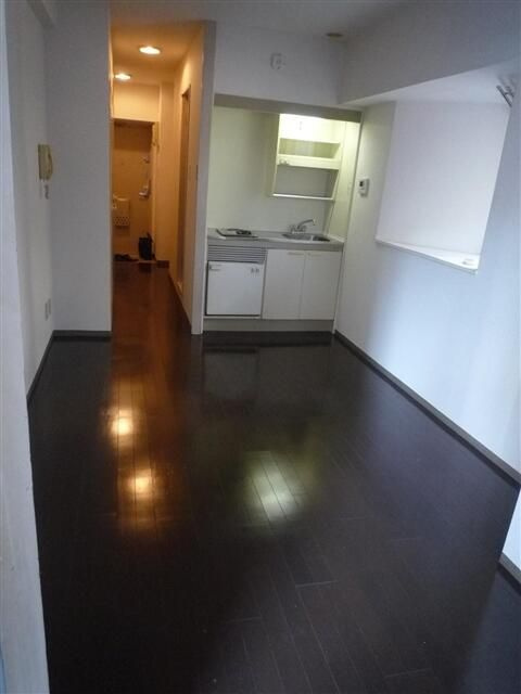 朝日プラザ東池袋の居間・リビング