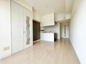 【居間・リビング】 | No72 HABOR EAST TOWER