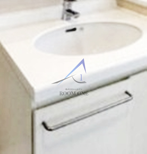 東雲キャナルコートＣＯＤＡＮ１２号棟の洗面所|洗面台です。