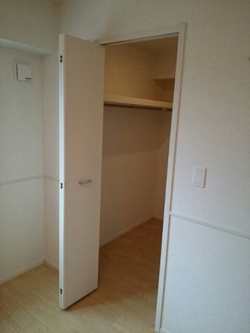 セゾン　ド　フォレⅡの収納