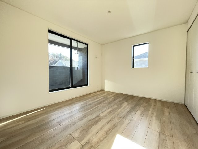 新築戸建・建売　足利市今福町第1　三重小・第一中の洋室