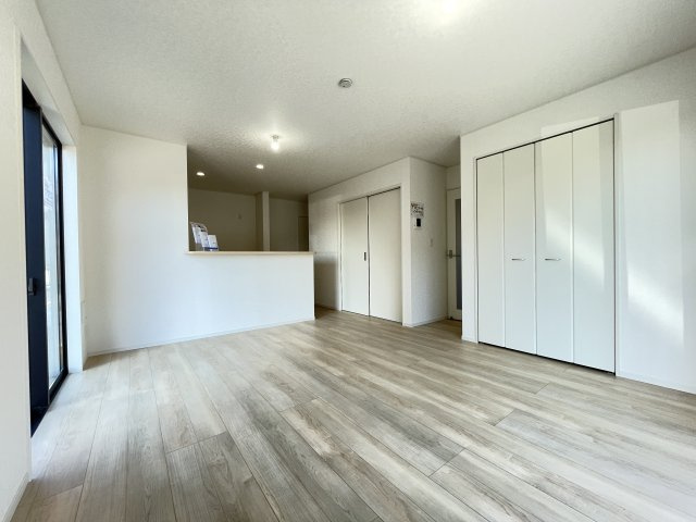 新築戸建・建売　足利市今福町第1　三重小・第一中の居間・リビング