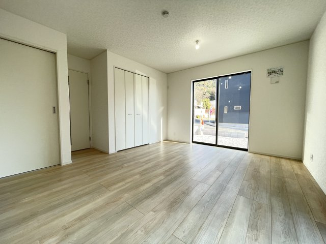 新築戸建・建売　足利市今福町第1　三重小・第一中の居間・リビング