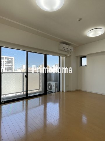 グラントゥルース神田岩本町の居間・リビング