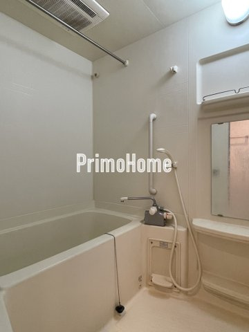 グラントゥルース神田岩本町の浴室