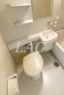 【トイレ】 | 東京ロイヤルプラザ | トイレです。