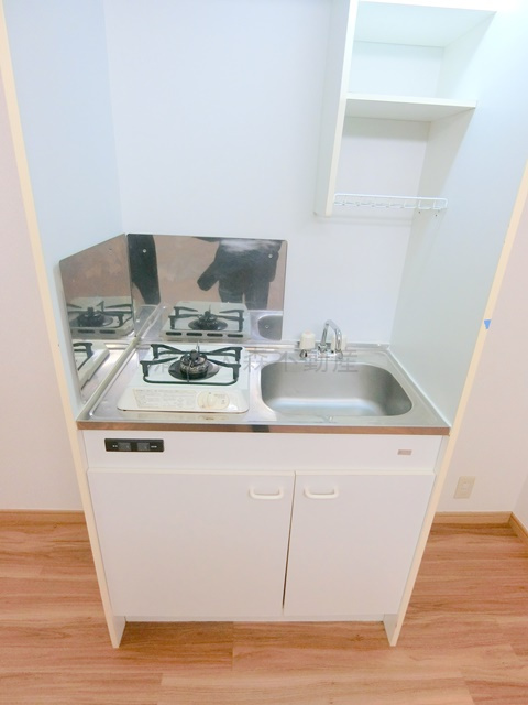 インベスト羽田Ⅲのキッチン|ガスコンロシステムキッチン