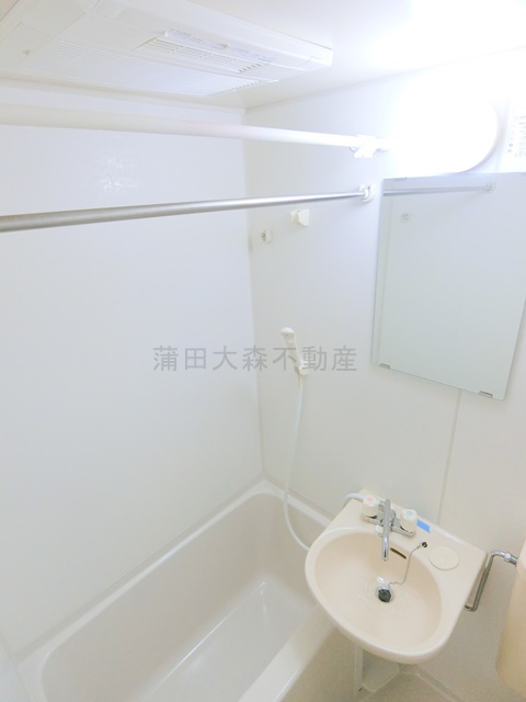 インベスト羽田Ⅲの浴室|浴室乾燥機付きバスルーム　お風呂