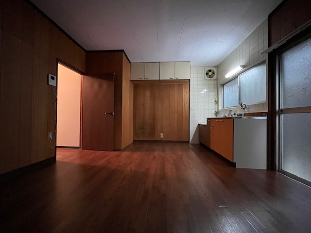 北貴望ヶ丘貸家の居間・リビング