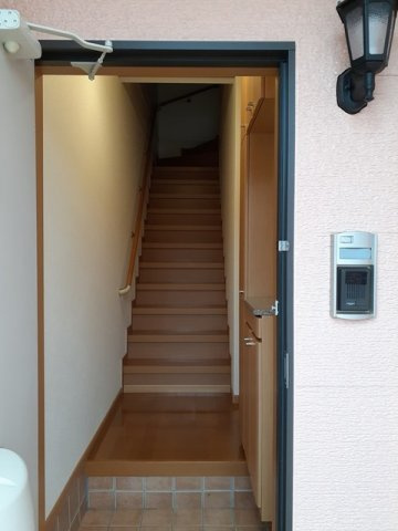 カーサ・プラシード　Ⅱの玄関