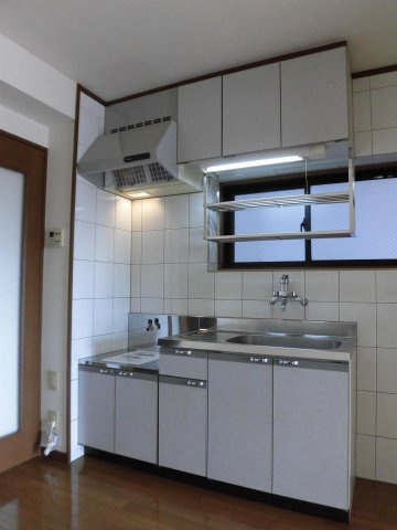 フローラルコートのキッチン|フローラルコートの居室