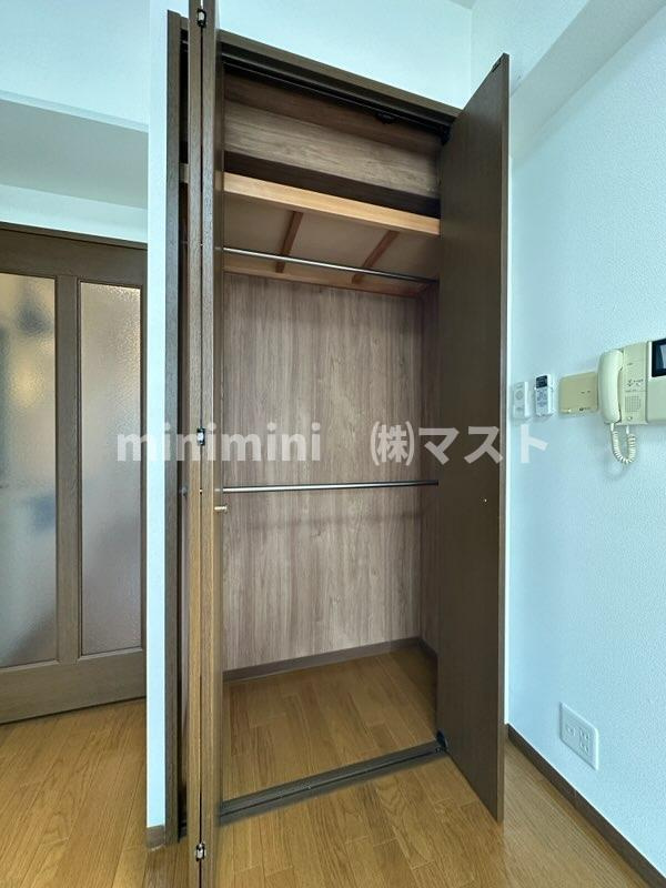 クレール谷町の収納