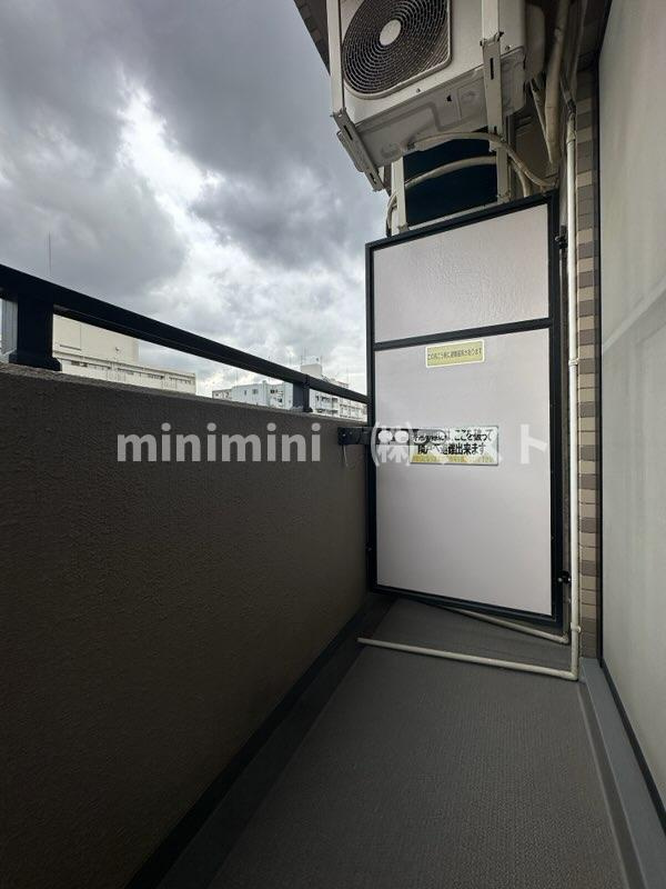 クレール谷町のバルコニー