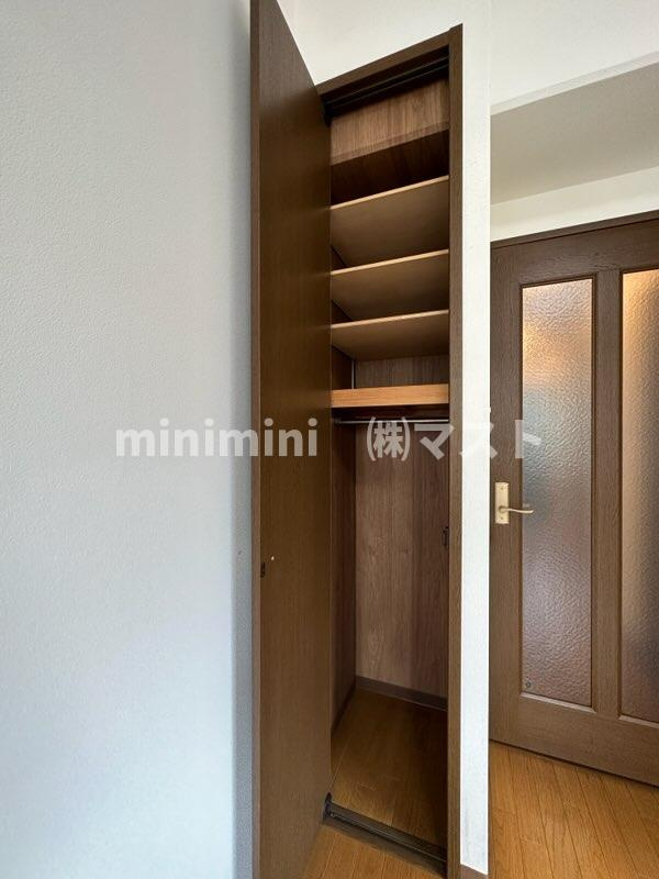 クレール谷町の収納