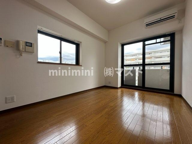 クレール谷町の内装