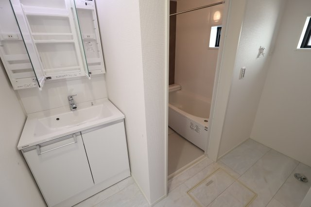 《仲介手数料無料》見沼区東大宮７丁目37-3新築一戸建てミラスモ