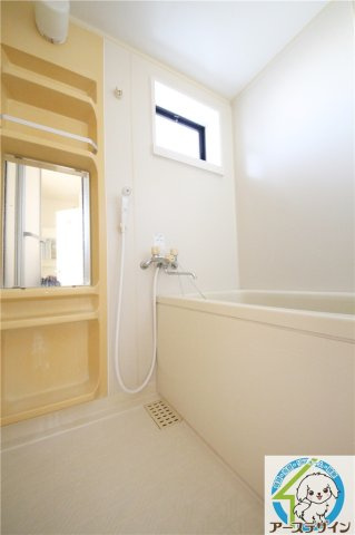 CASA IZUMI B棟の浴室|※類似写真