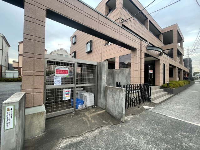 ドミール鹿島のその他共用部分|ごみ捨て場