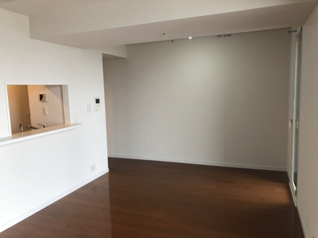 プリズムタワーの居間・リビング