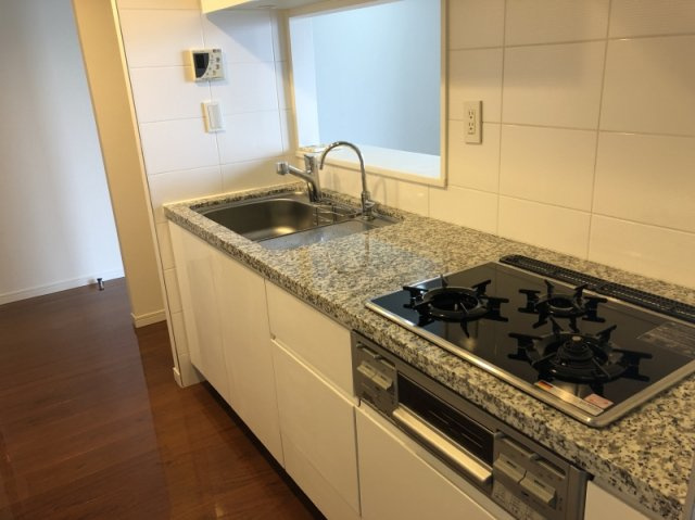 プリズムタワーのキッチン