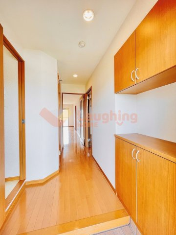 シェトワの洗面所|ゆったりとスペースのある洗面所