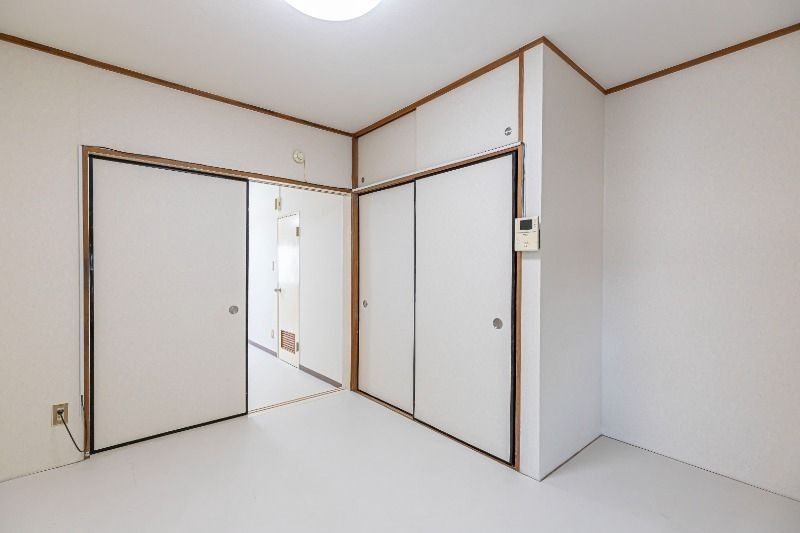 ハイムウチダの寝室