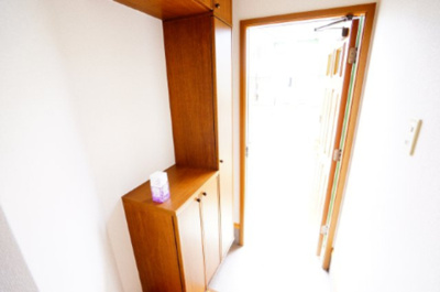 【玄関】 | エバーグリーンシマダ