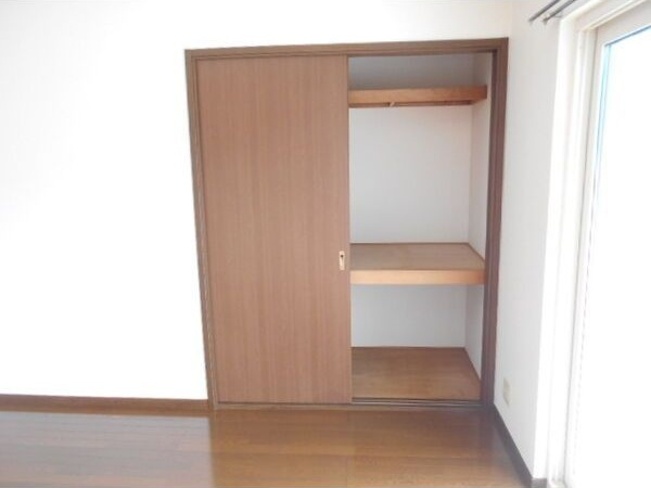タウンハウスヨシダアネックスの収納