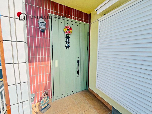 【玄関】 | 白岡市西10丁目　中古戸建