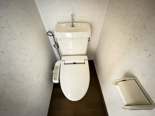 大網白里市大網店舗付き住宅のトイレ