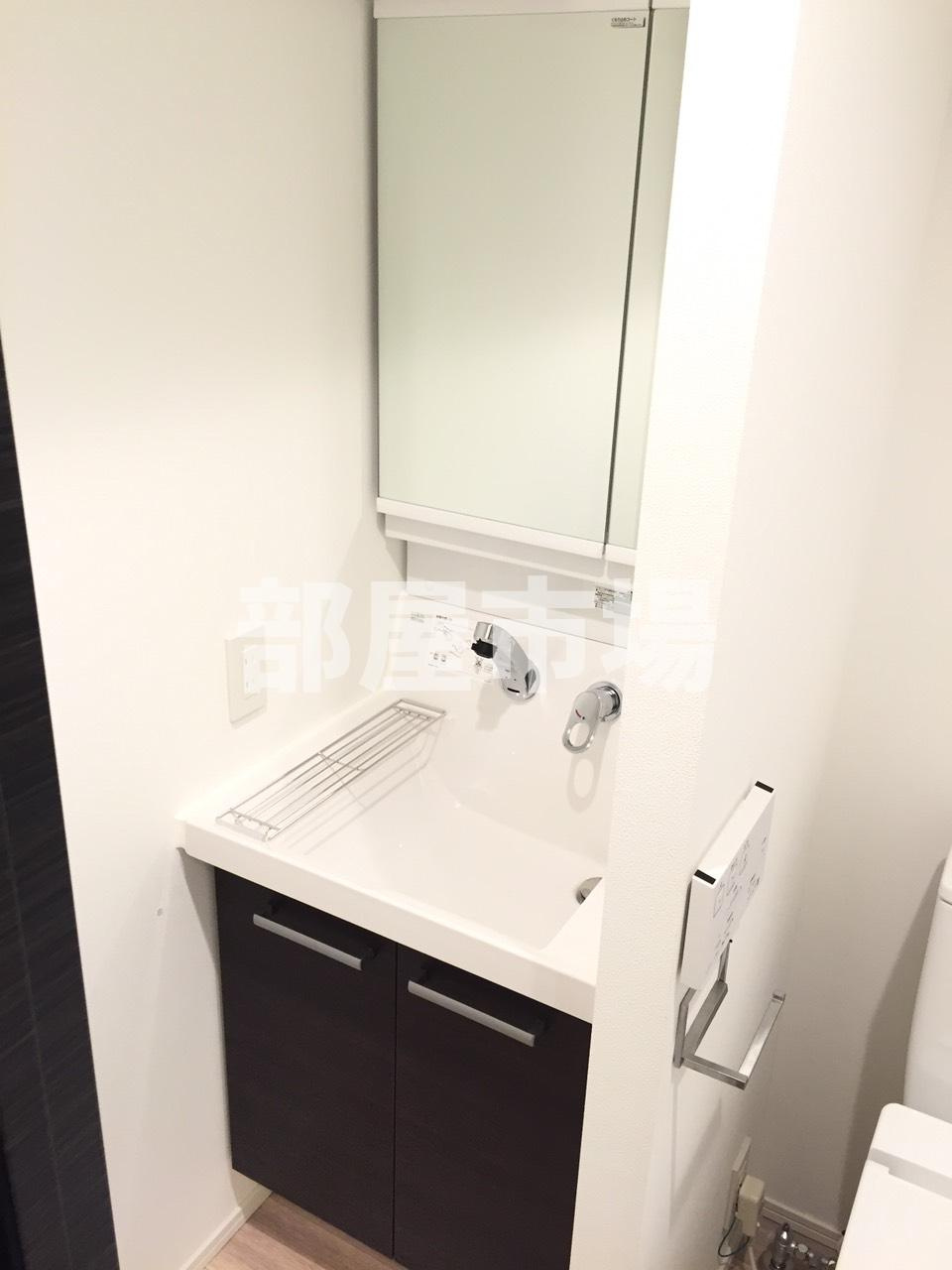 ARTESSIMO LAVIの洗面所