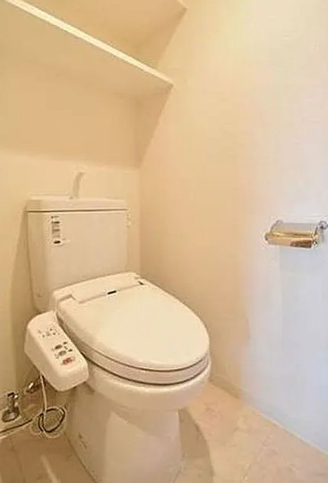 中野区鷺宮２丁目の賃貸マンションのトイレ