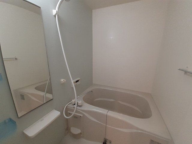 アミュ－ズ　Ⅲの浴室