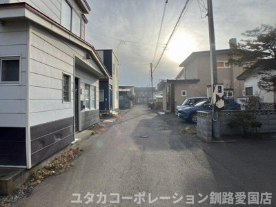 【前面道路含む現地写真】 | 暁町6-36売家