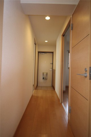 アンシャンテ・Iの内装|玄関廊下