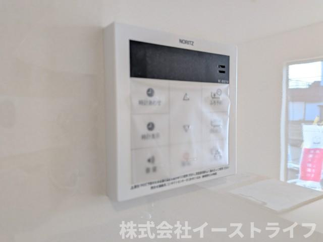 【新築戸建】　いわき市佐糠町第8の発電・温水設備|4号棟写真　追い炊き機能付き給湯リモコン