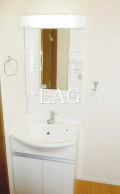 【洗面所】 | ハックベリーグレイス | 独立洗面台になります。