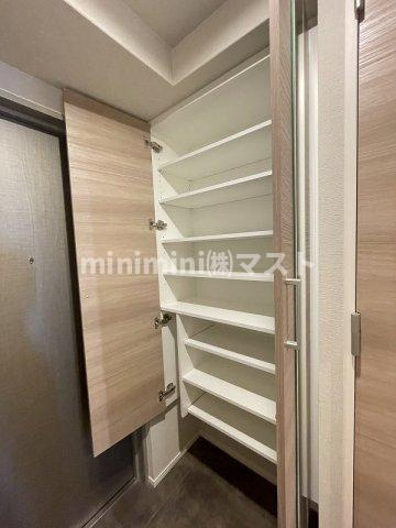 リアライズ天満橋の収納