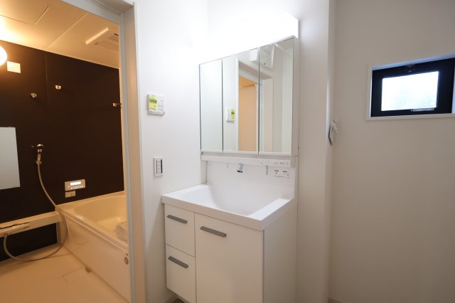 《仲介手数料無料》見沼区東大宮６丁目43-14新築一戸建てKEIAI GRACE