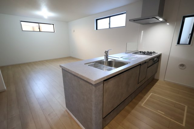 《仲介手数料無料》見沼区東大宮６丁目43-14新築一戸建てKEIAI GRACE