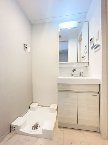 S-RESIDENCEドーム前千代崎の洗面所