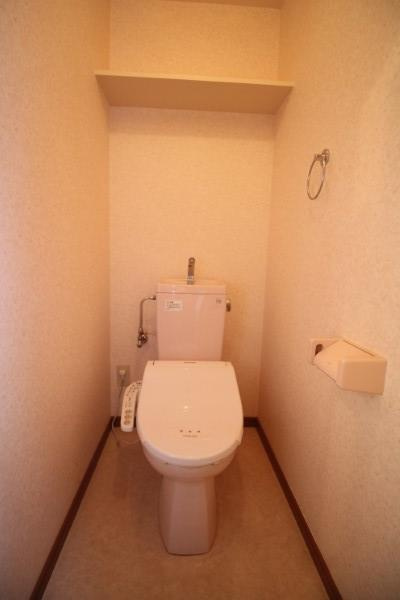 アンジェリークのトイレ|ウォシュレット付トイレ