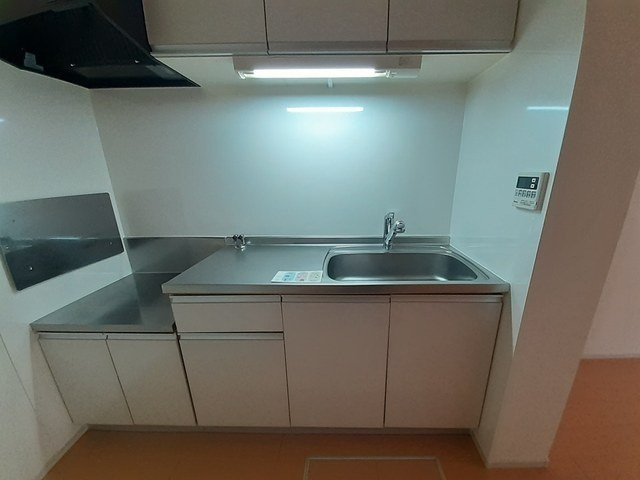 メゾン　ド　ソレアードのキッチン|コンパクトなキッチンで掃除もラクラク