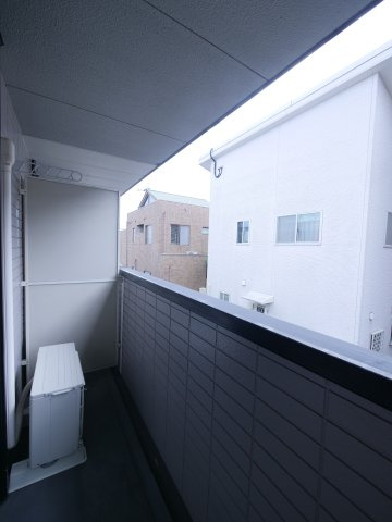パレス下中野のバルコニー|※写真は別の部屋のものです。