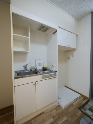 パレス下中野のキッチン|※写真は別の部屋のものです。