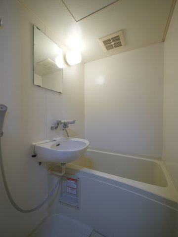 パレス下中野の浴室|※写真は別の部屋のものです。