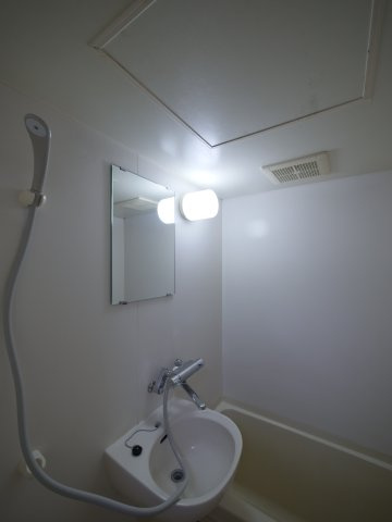 パレス下中野の洗面所|※写真は別の部屋のものです。